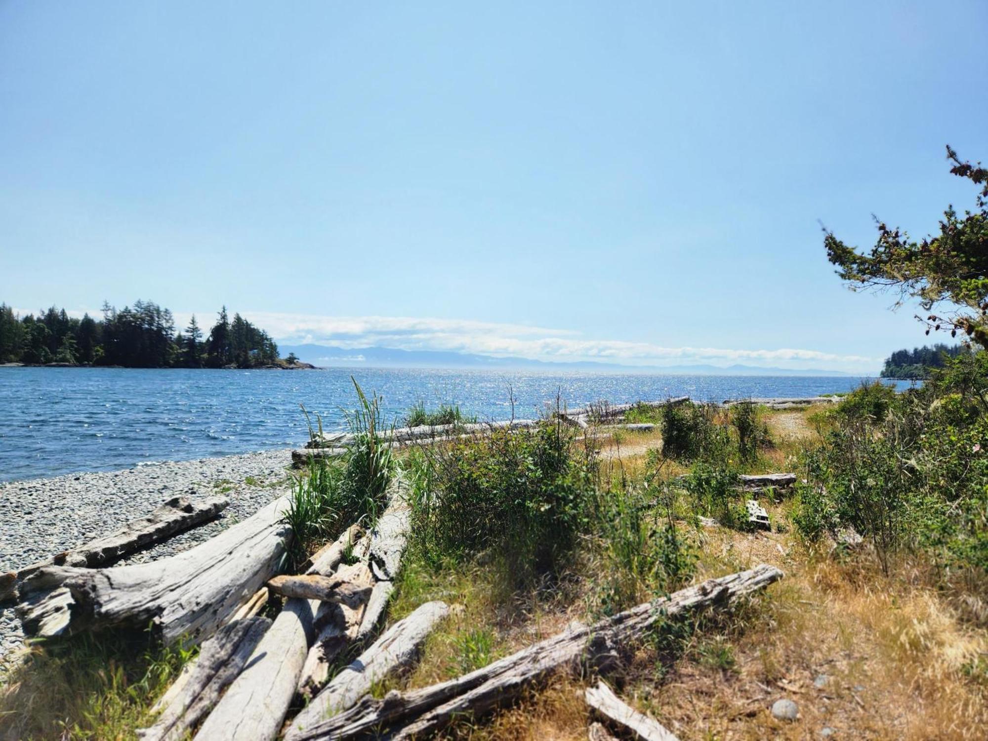 Sheringham Townhouse - Sooke Esterno foto