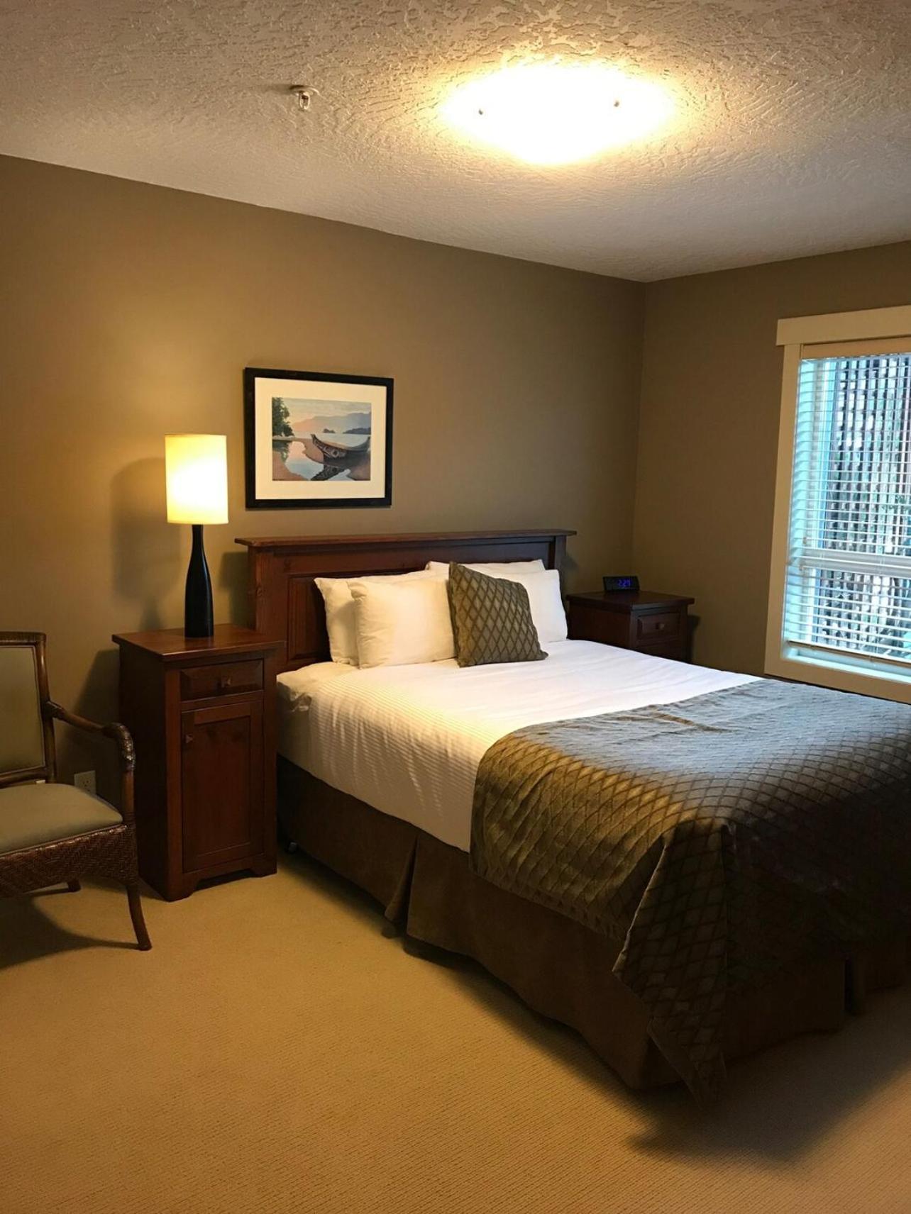 Sheringham Townhouse - Sooke Esterno foto