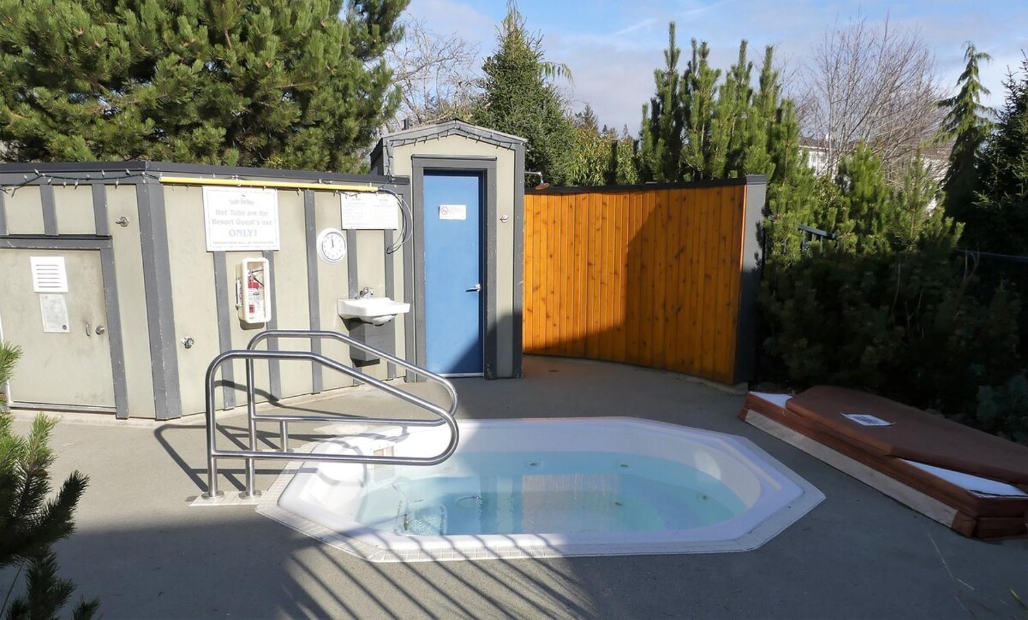 Sheringham Townhouse - Sooke Esterno foto